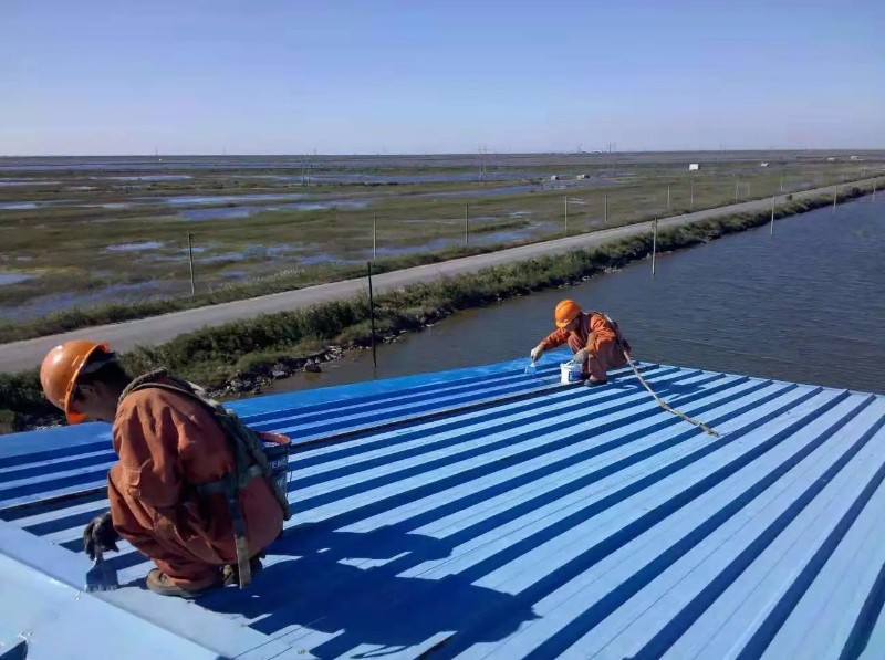 黄州钢结构屋面漏水原因